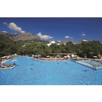 Perre La Mer Hotel Resort & Spa.