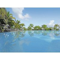 Victoria Beachcomber Resort & Spa.