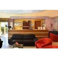 Marietta Hotel & Apartments.