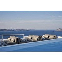 Canaves Oia Hotel & Suites.