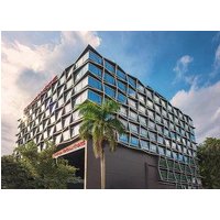 Travelodge Harbourfront.