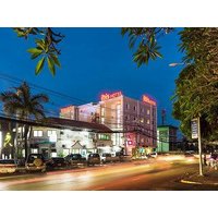 Ibis Vientiane Nam Phu Hotel.