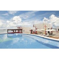 Aloft Cancun.