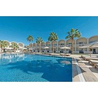 Reef Oasis Beach Resort.