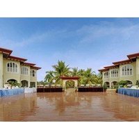 The Kenilworth Beach Resort.