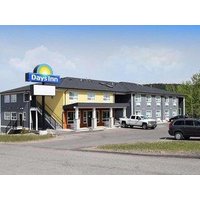 Days Inn by Wyndham 100 Mile House.