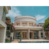 Ocean House Guest House.