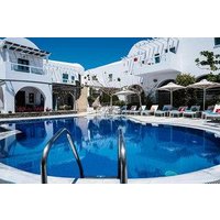 La Mer Deluxe Hotel & Spa.