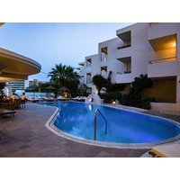 Parasol Luxury Hotel & Suites.