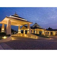 Novotel Chumphon Beach Resort & Golf.