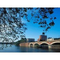 Ibis Styles Toulouse Centre Canal du Midi.