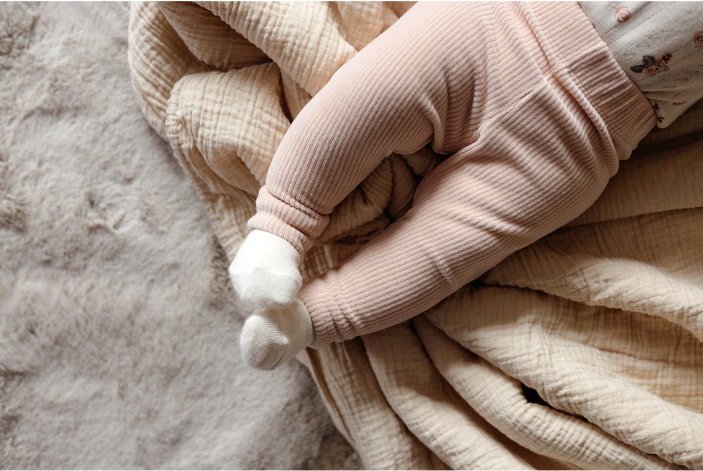 Levv Softcord-Leggings