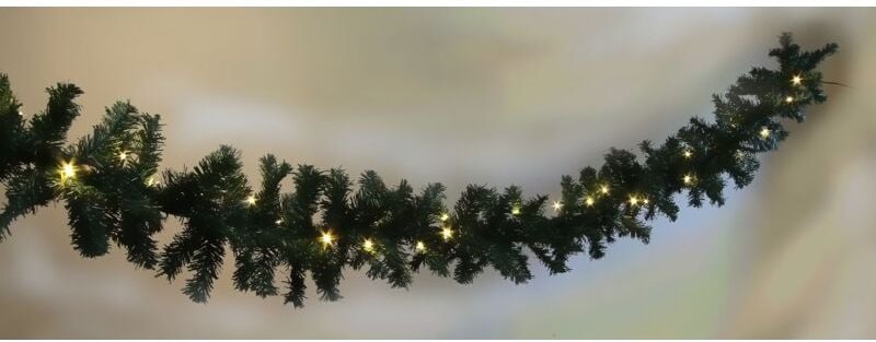 F-h-s International - Tannengirlande 5m mit 80 warmweißen LEDs, Timer-Funktion, 5m Zuleitung