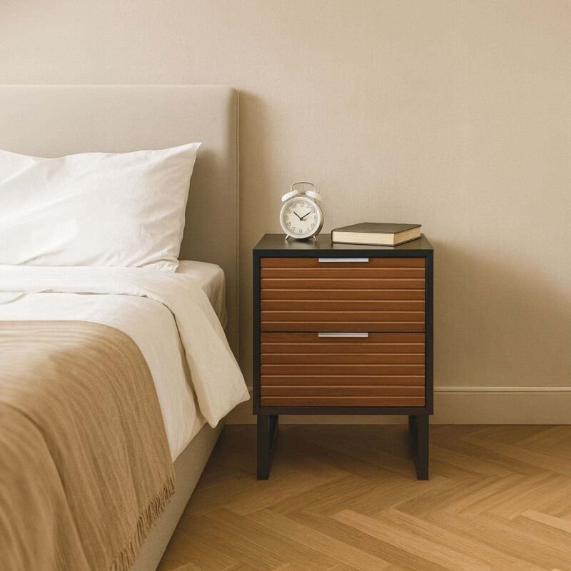 Nachttisch mit 2 schubladen bambusbeine aluminiumgriffe