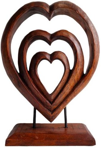 Skulptur Herzen auf Sockel