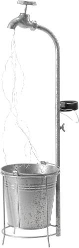Solar-Wasserhahn mit Eimer