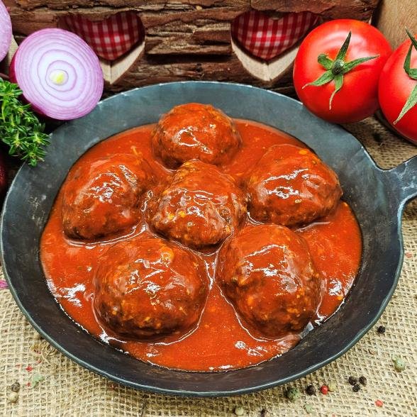 Slawische Edelklopse mit Soße