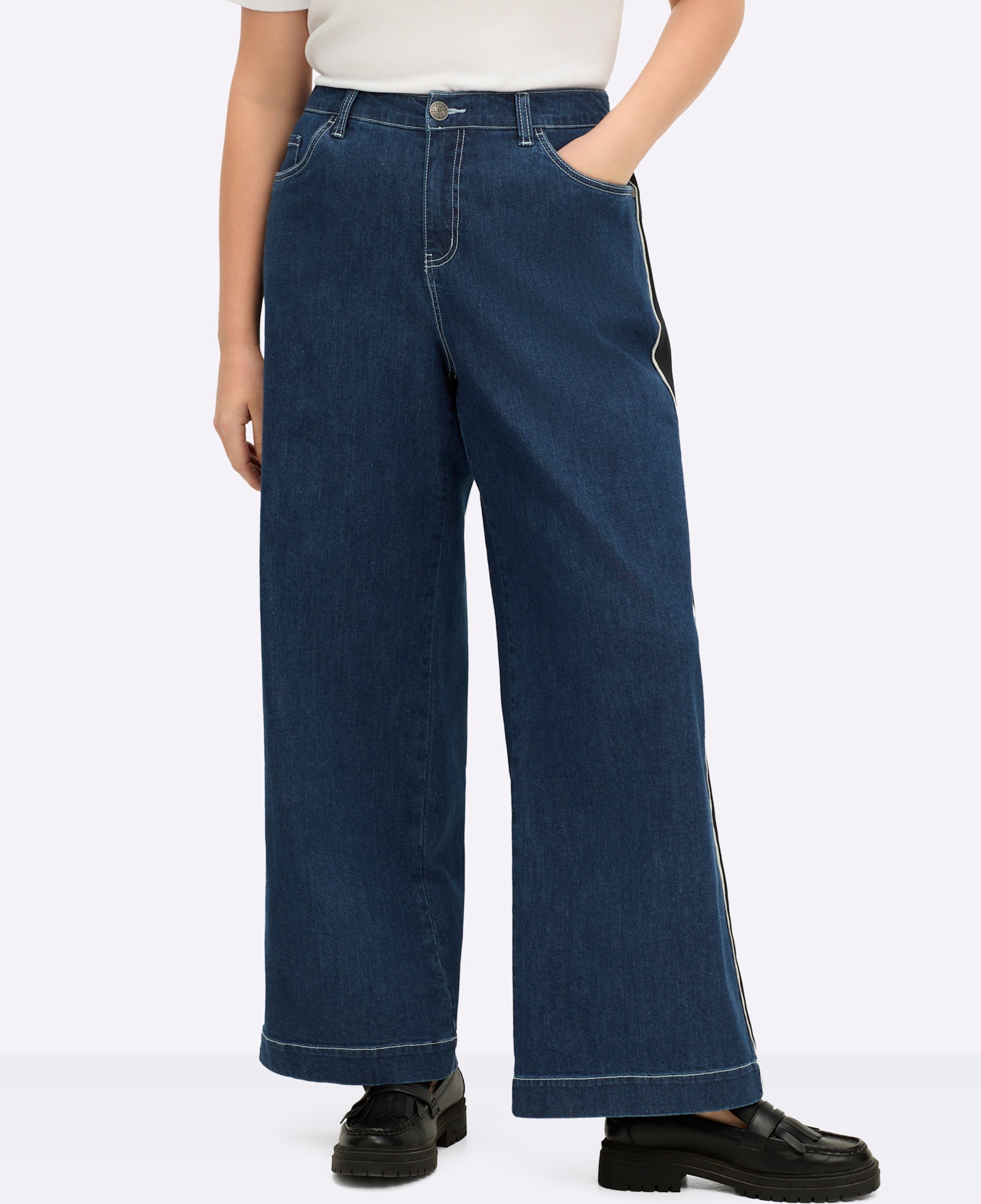 Sheego Jeans mit weitem Bein und Galonstreifen