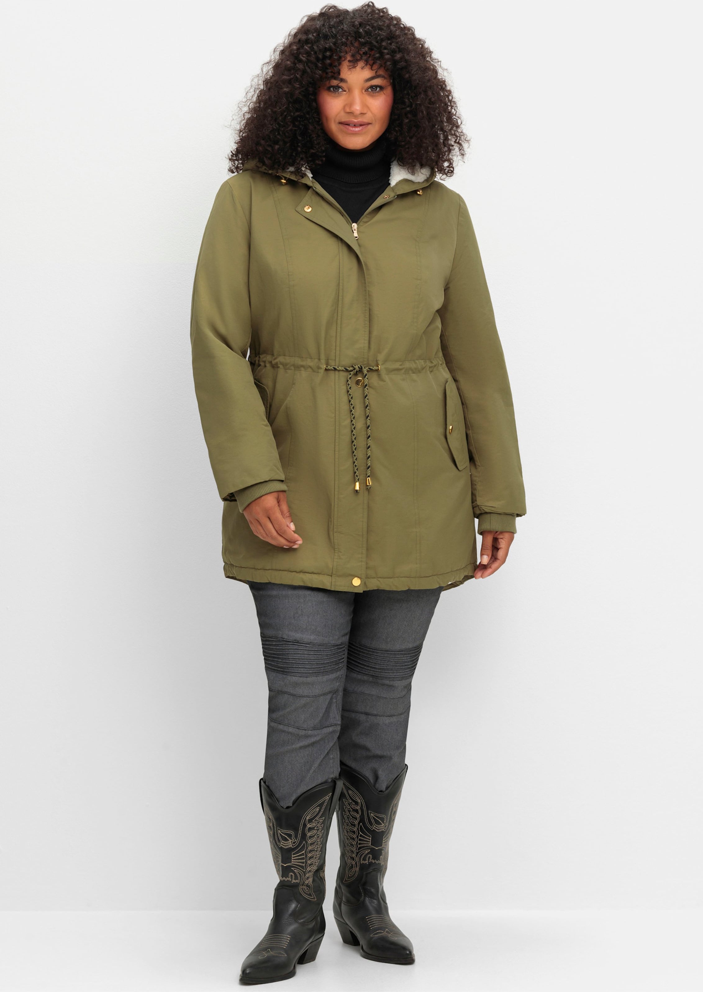 Sheego Parka mit gefütterter Kapuze