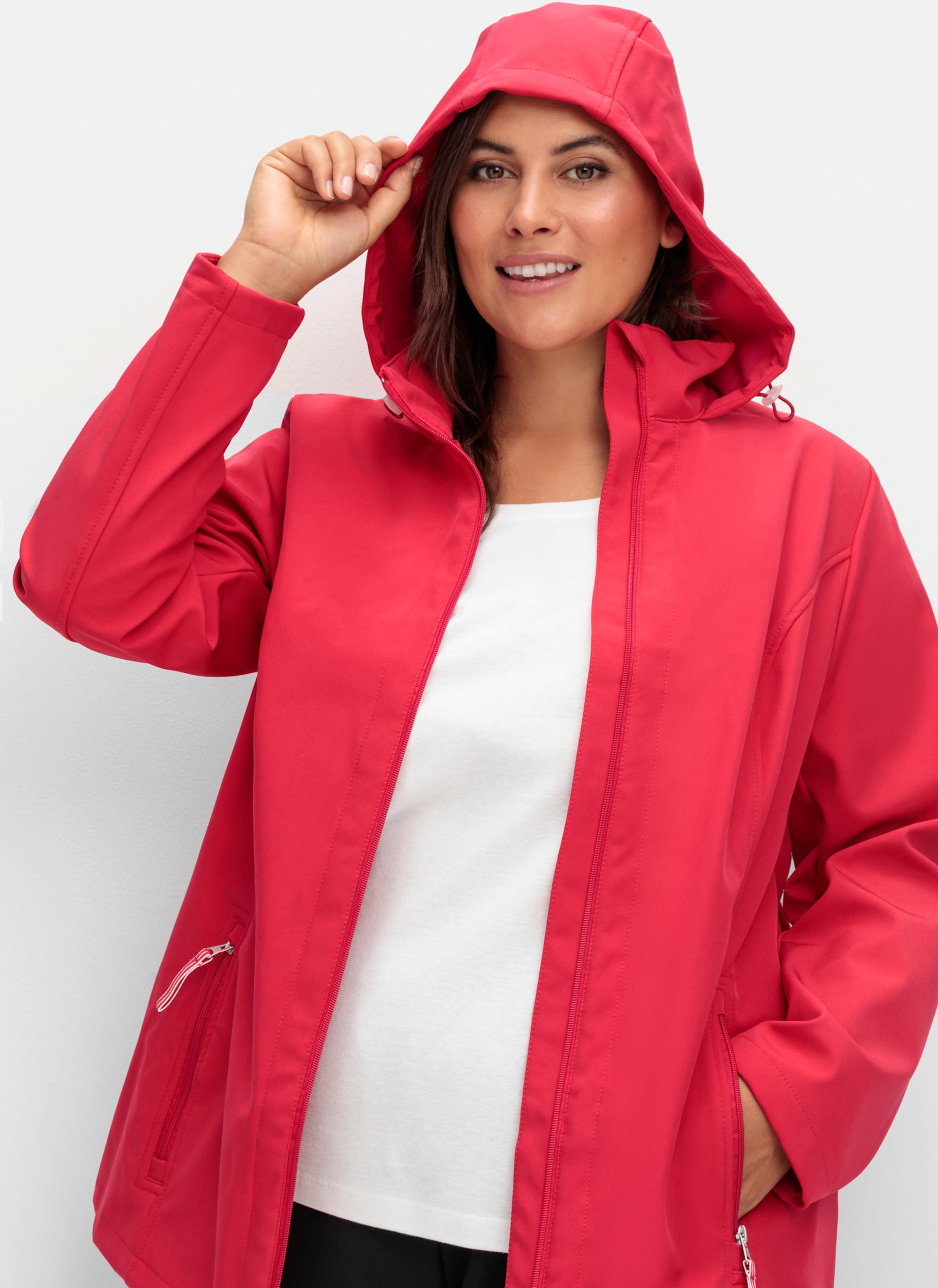 Sheego Softshelljacke winddicht, atmungsaktiv