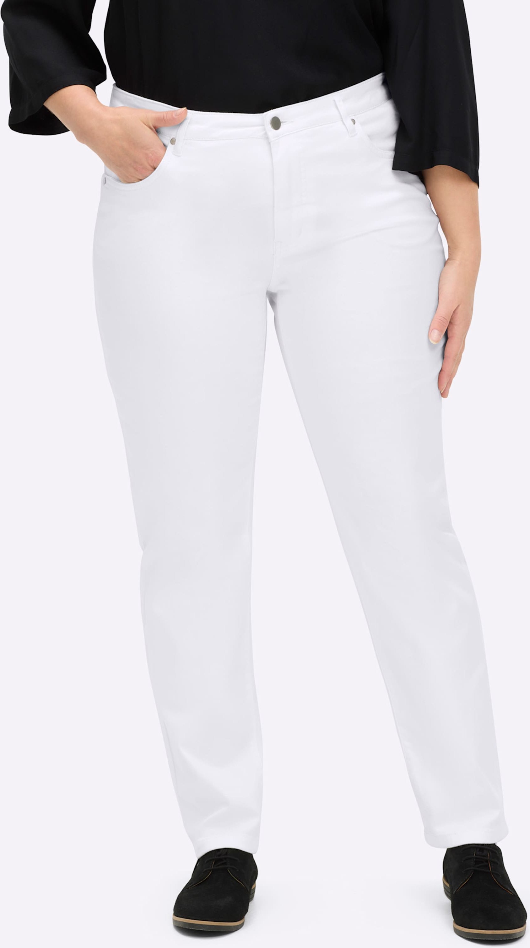 Sheego 5-Pocket-Jeans mit bestickten Gesäßtaschen