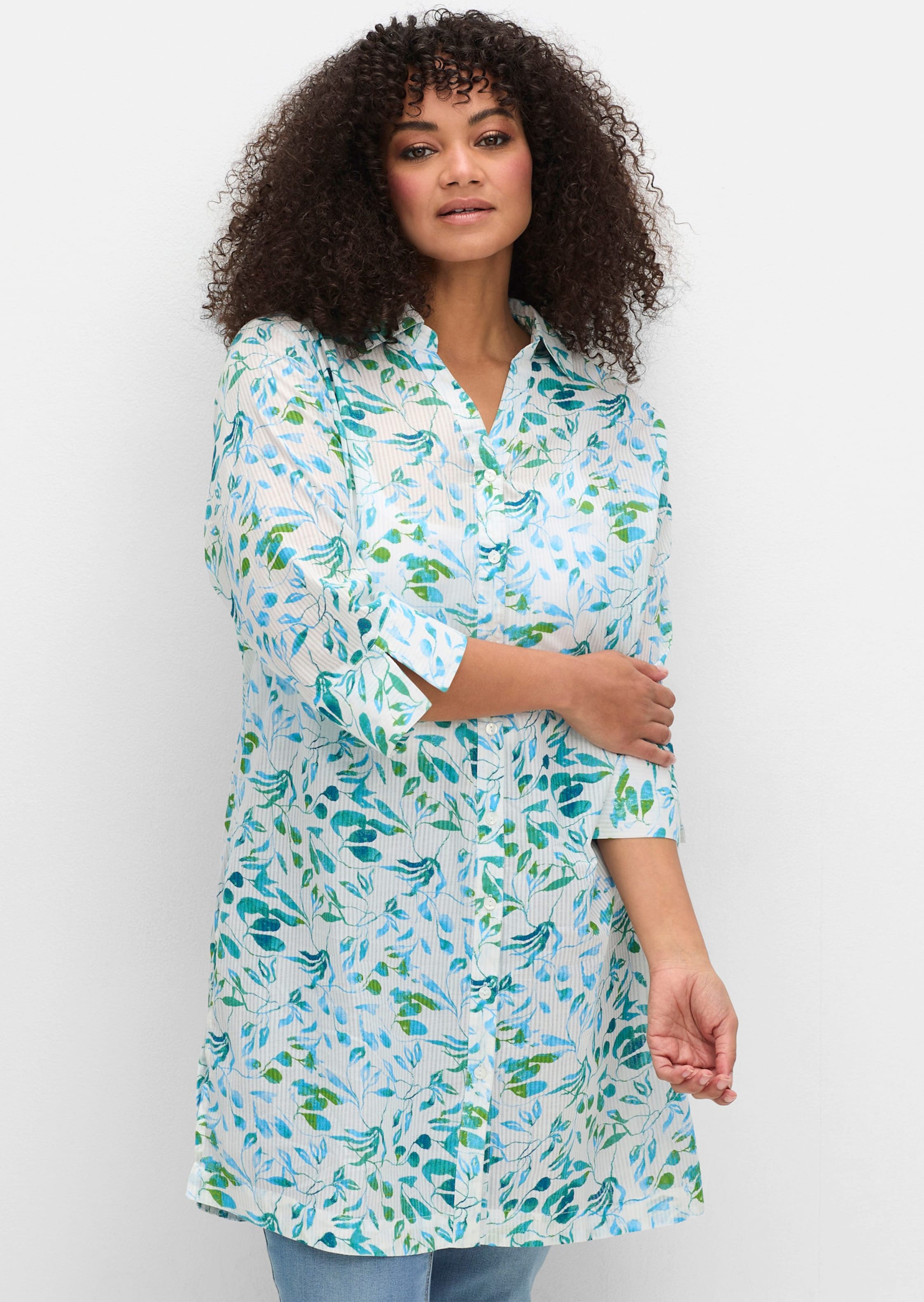 Sheego Hemdbluse mit Blätterdruck und 3/4-Ärmeln