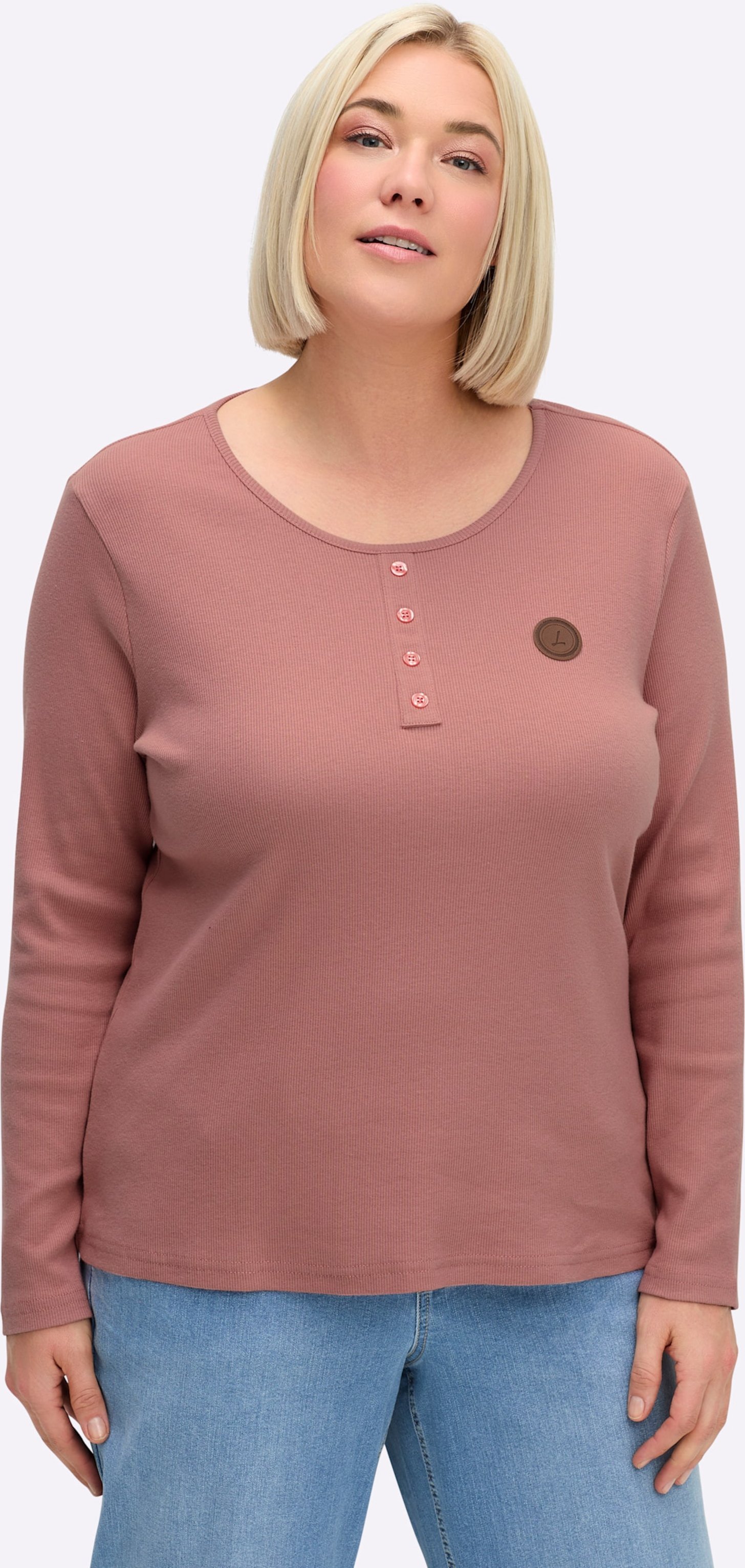 Sheego Langarmshirt mit Zierknopfleiste