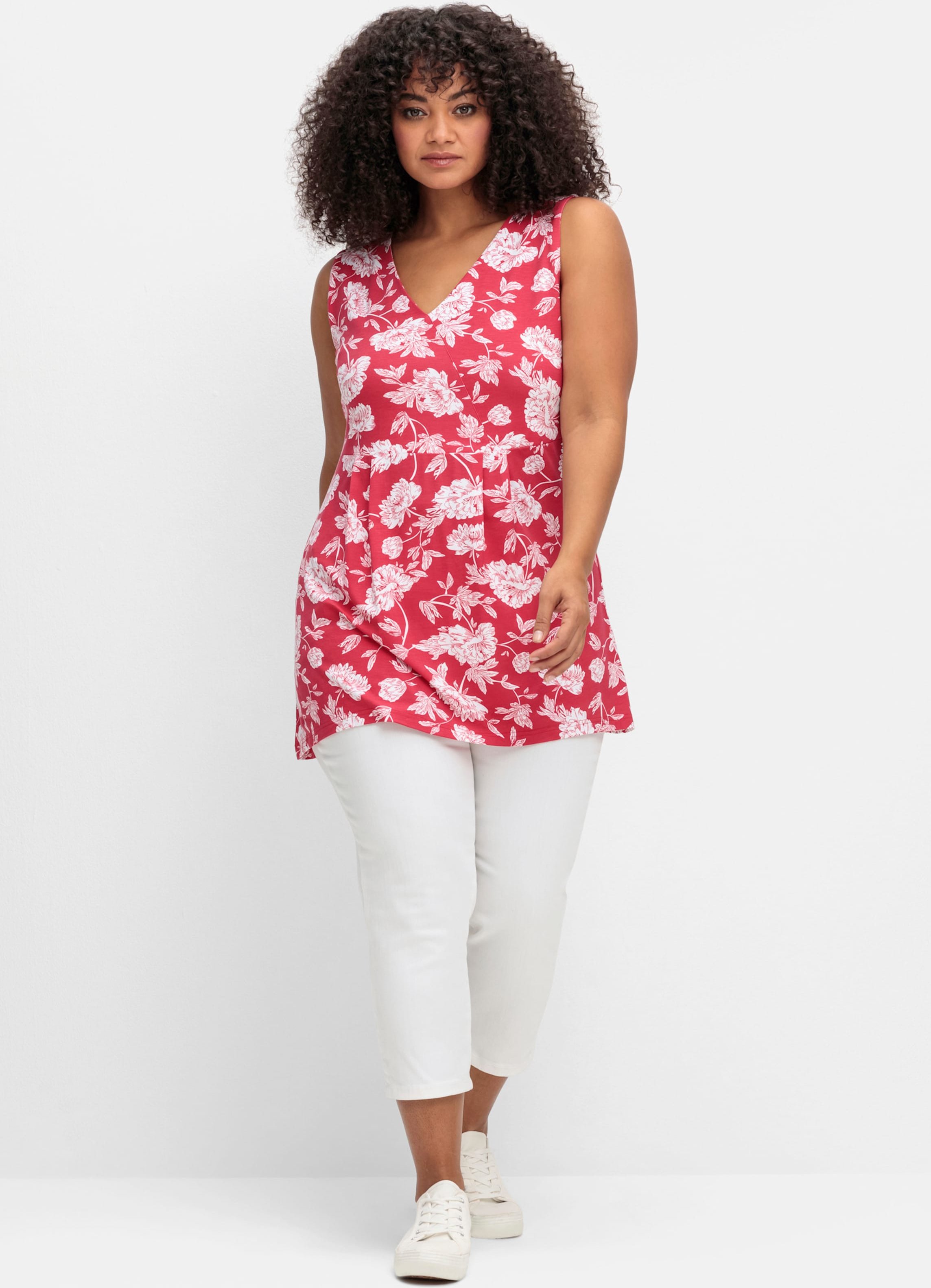 Sheego Longtop mit Spitze im Rücken