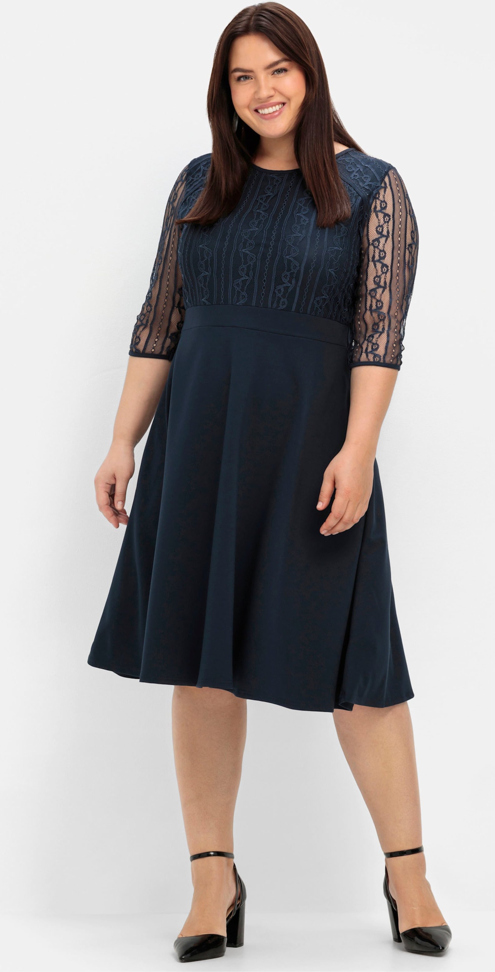 Sheego Cocktailkleid mit Spitze