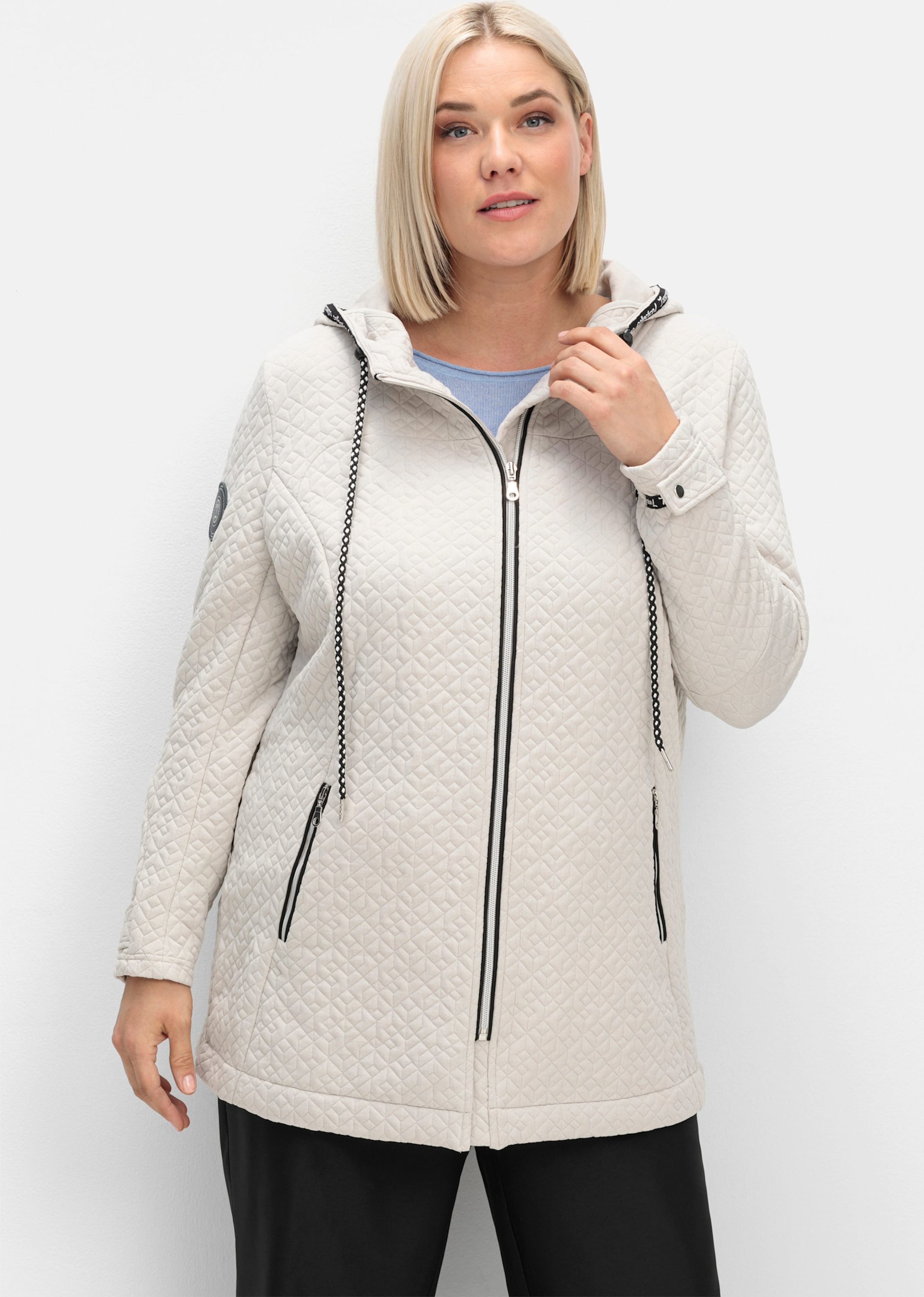 Sheego Shirtjacke in strukturierter Qualität, kontrastfarbene Details