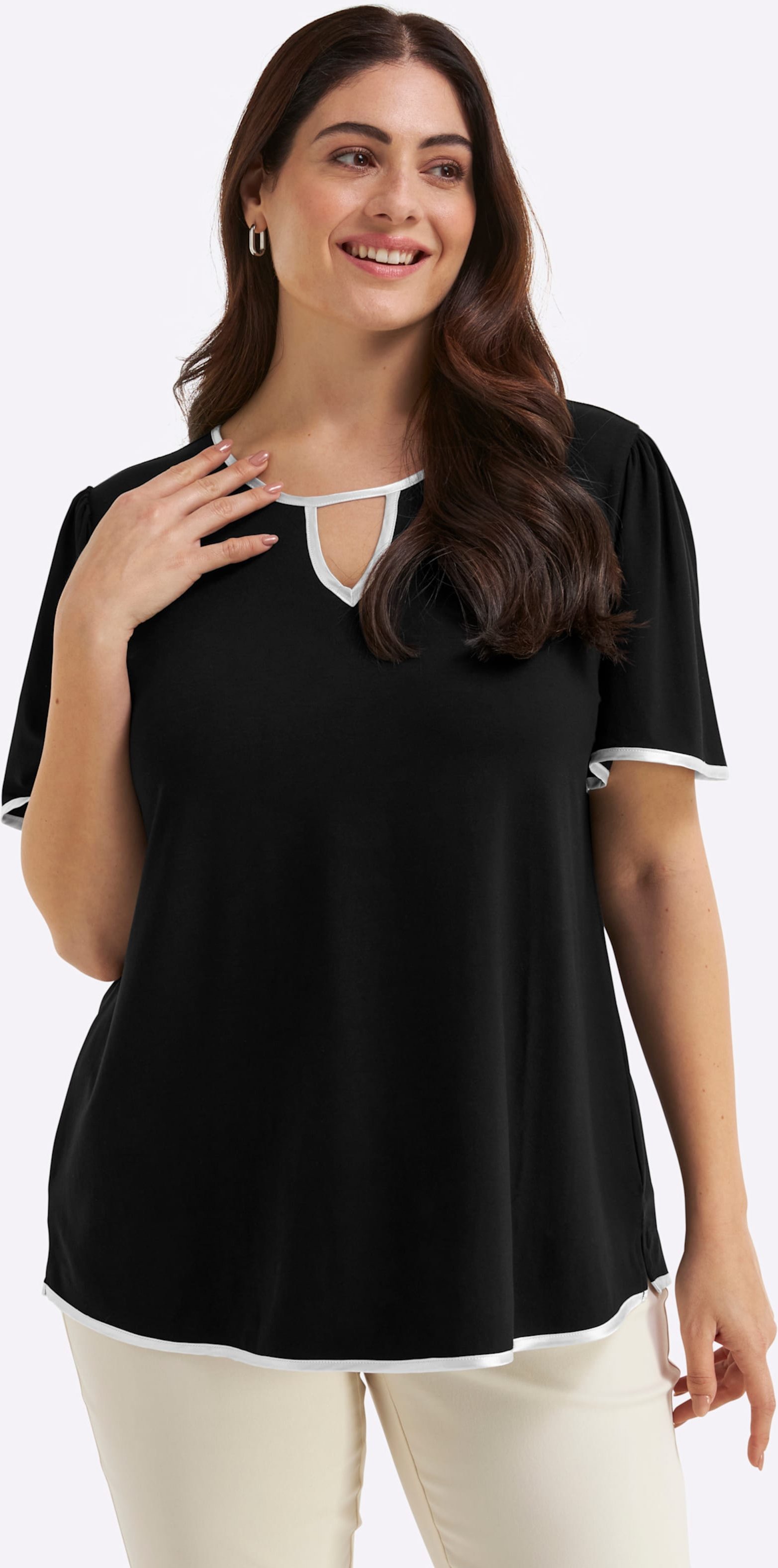 Sheego Shirt in leicht ausgestellter Form