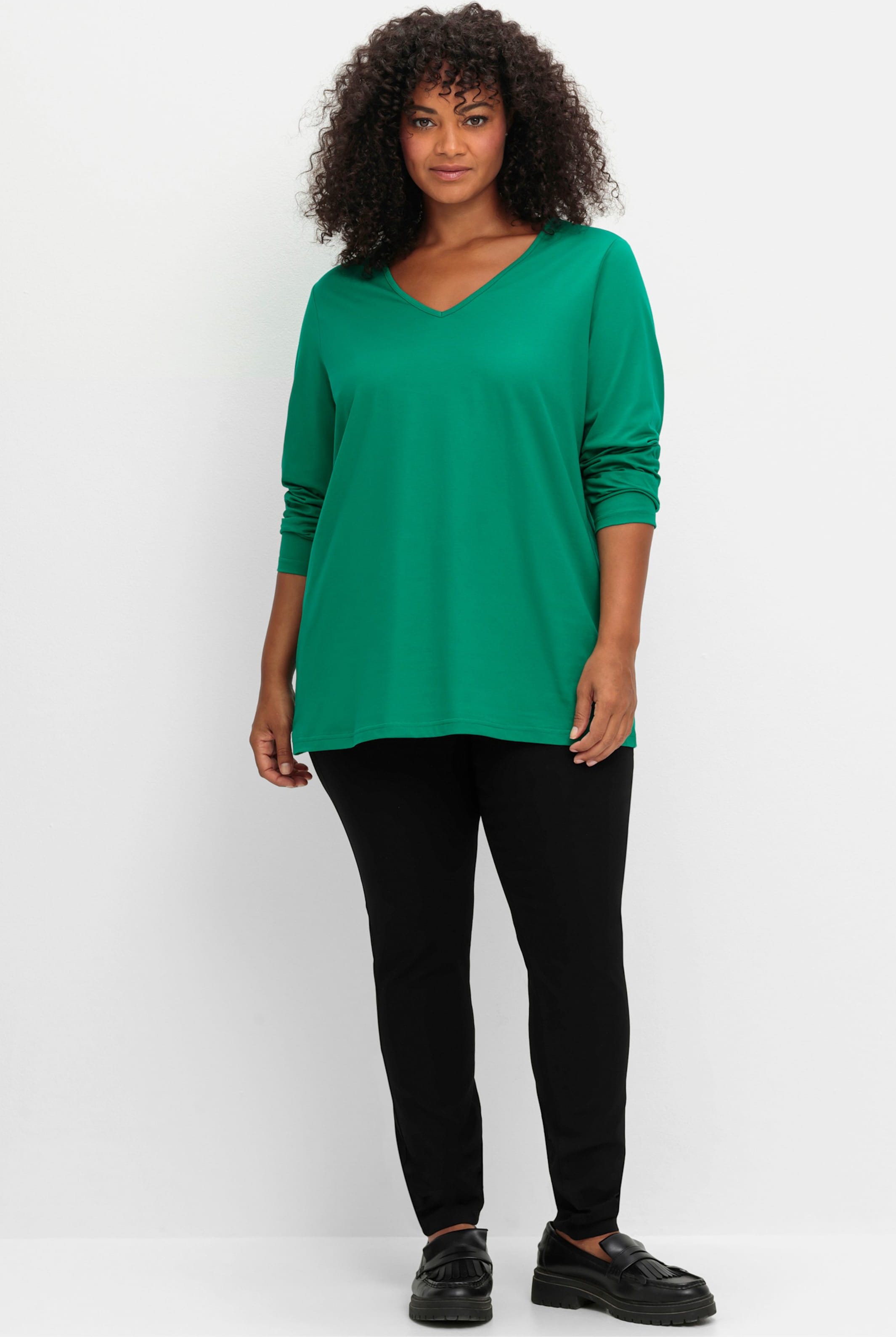 Sheego Langarmshirt in leichter A-Linie