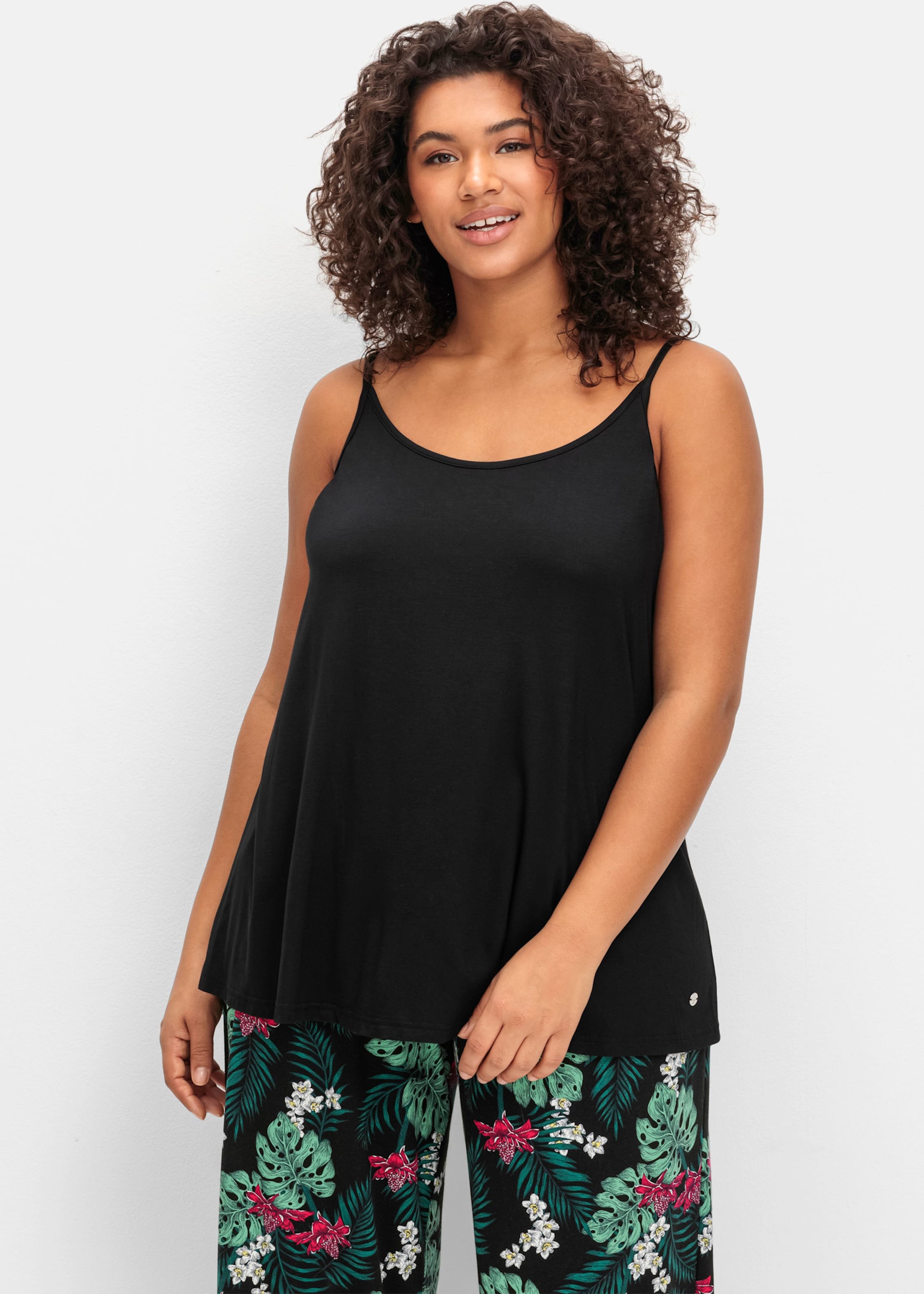 Sheego Spaghettitop mit tiefem Rückenausschnitt