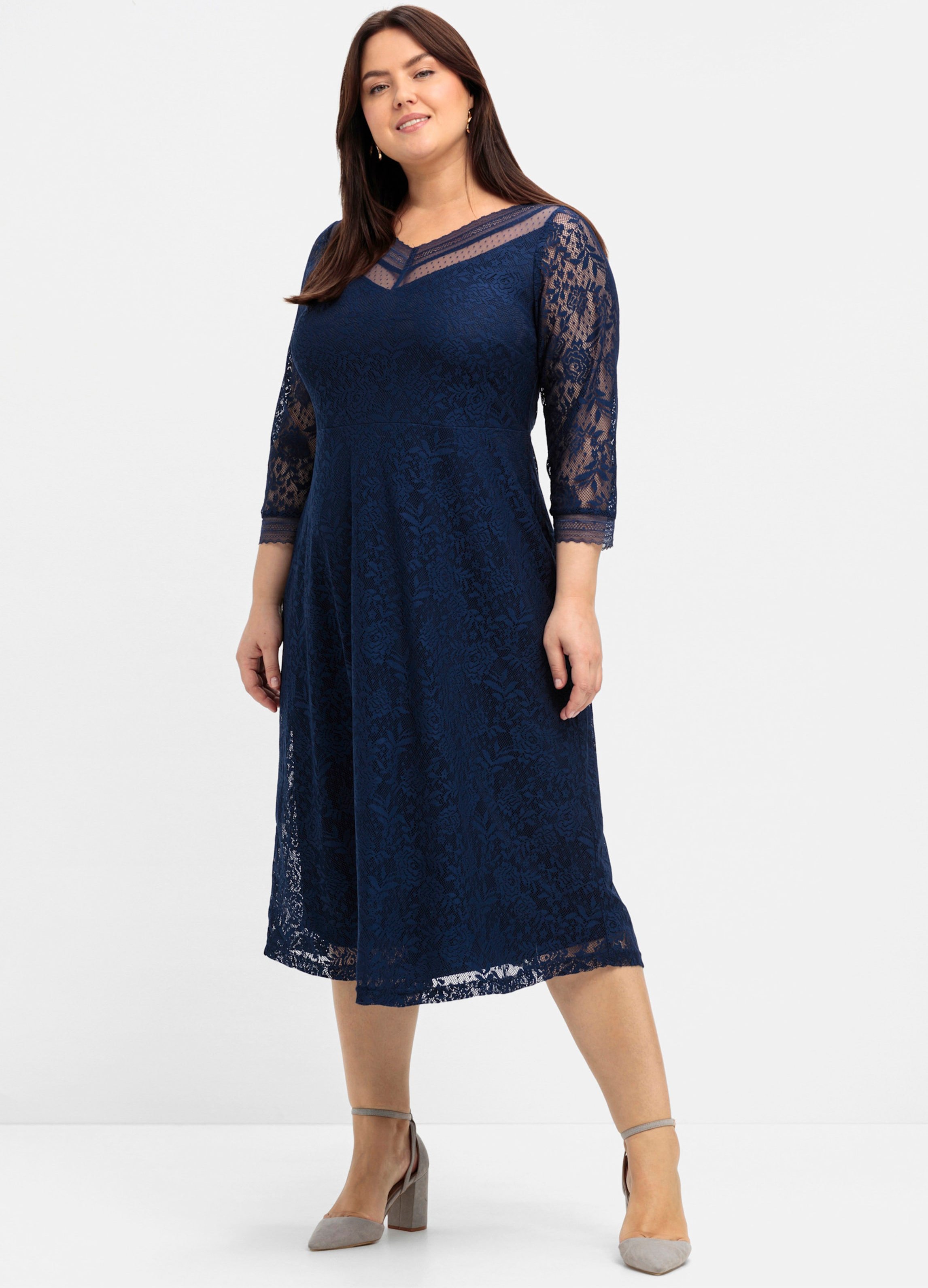 Sheego Abendkleid aus floraler Spitze