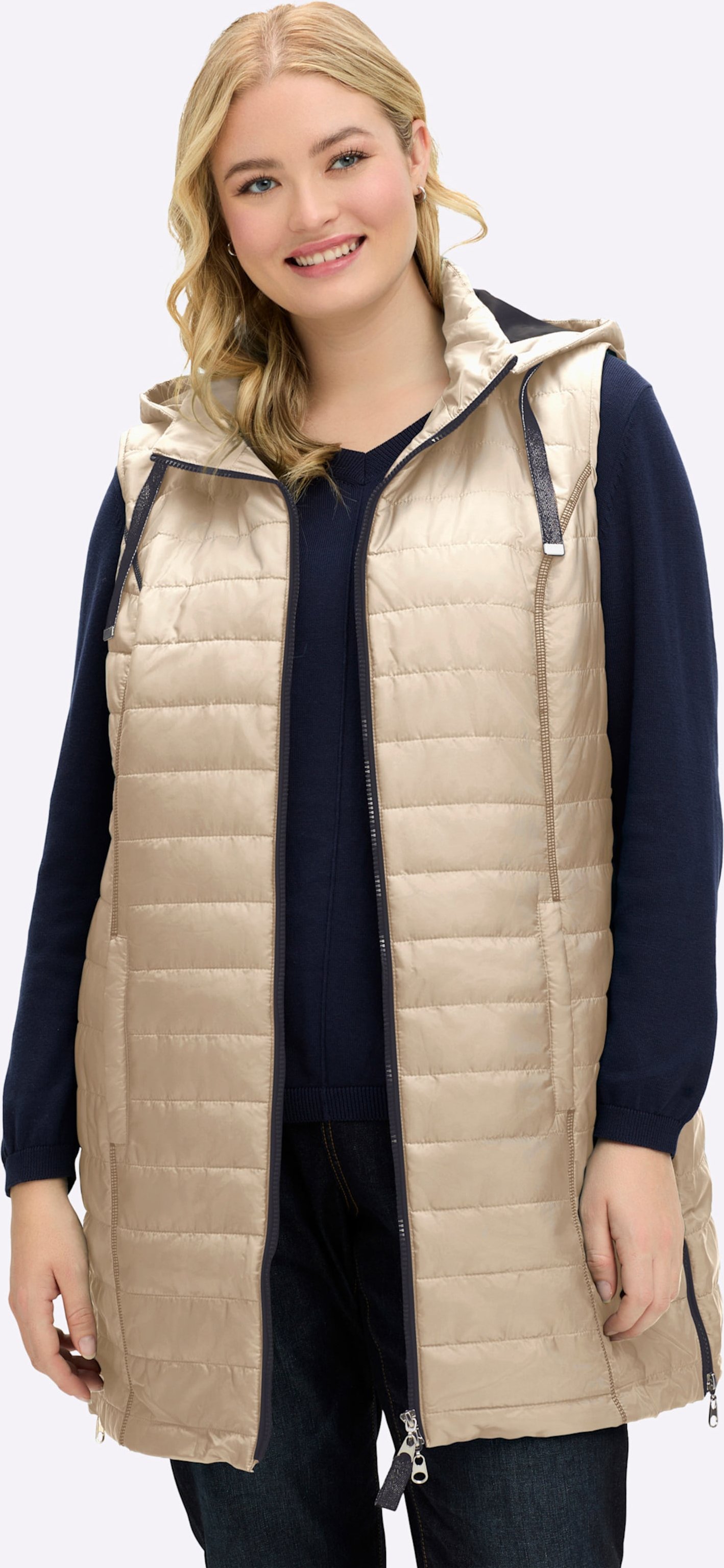 Sheego Longweste mit abnehmbarer Kapuze