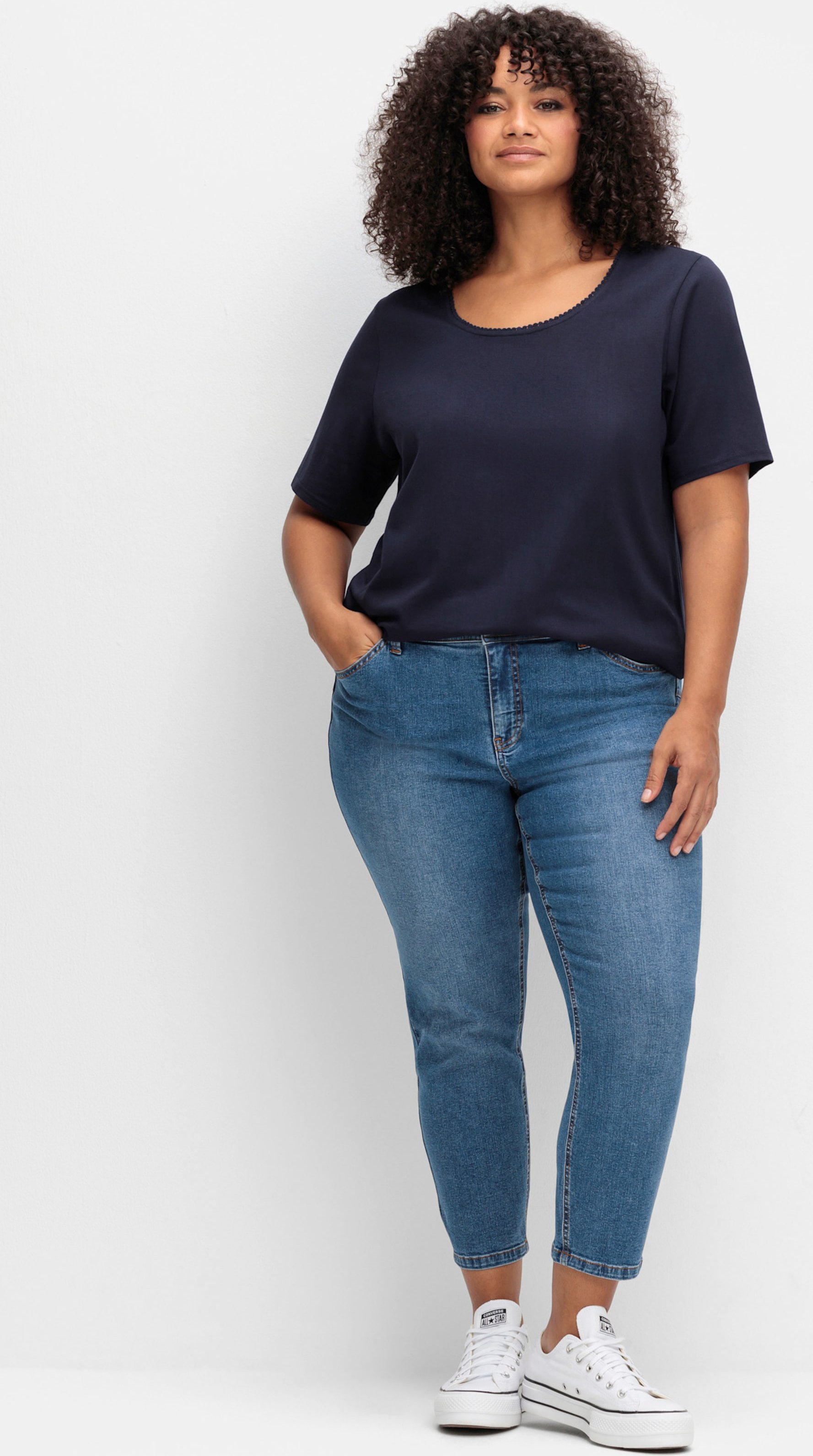 Sheego T-Shirt mit Spitzenborte