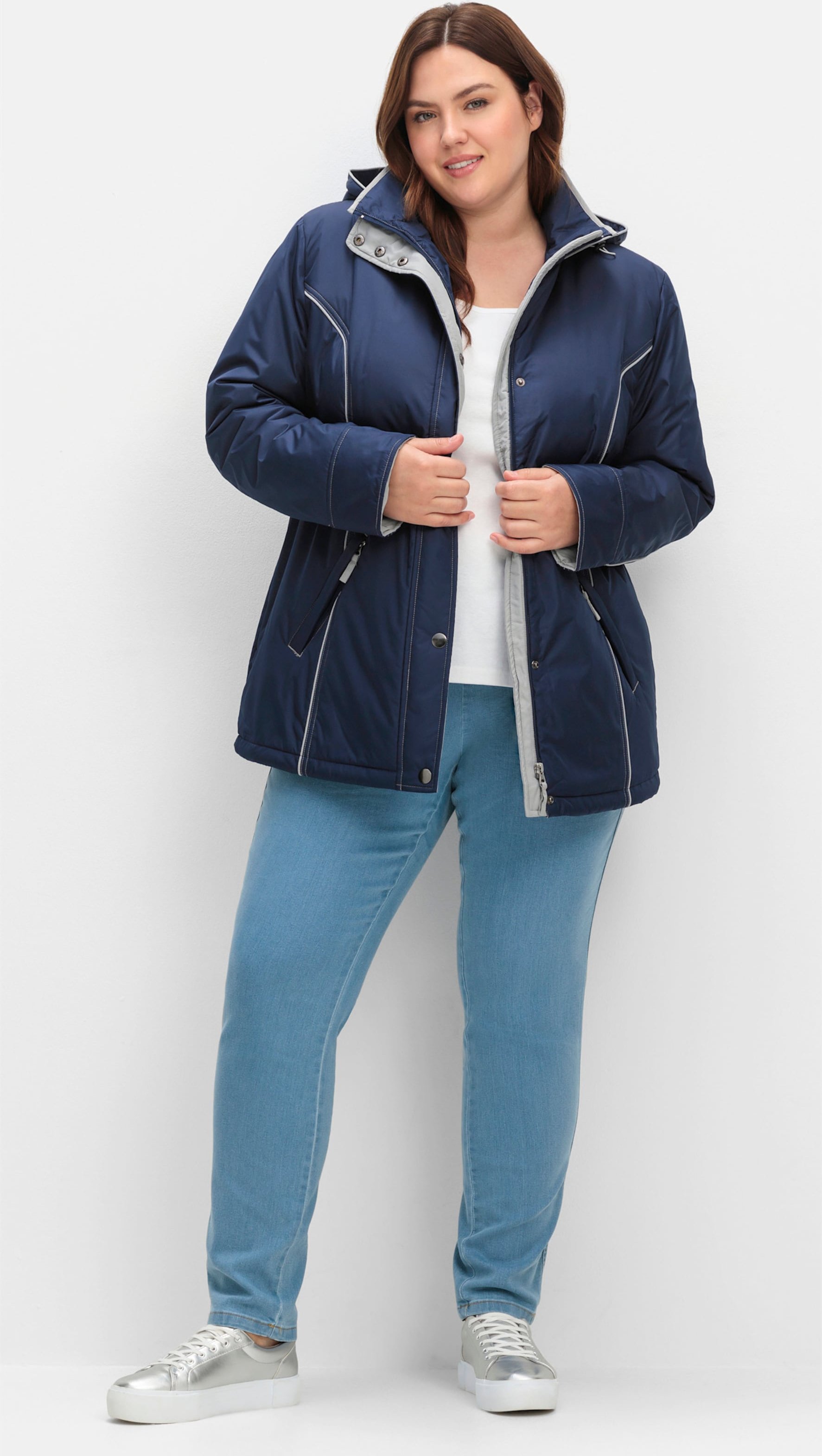 Sheego Funktionsjacke mit weitenregulierbarem Saum