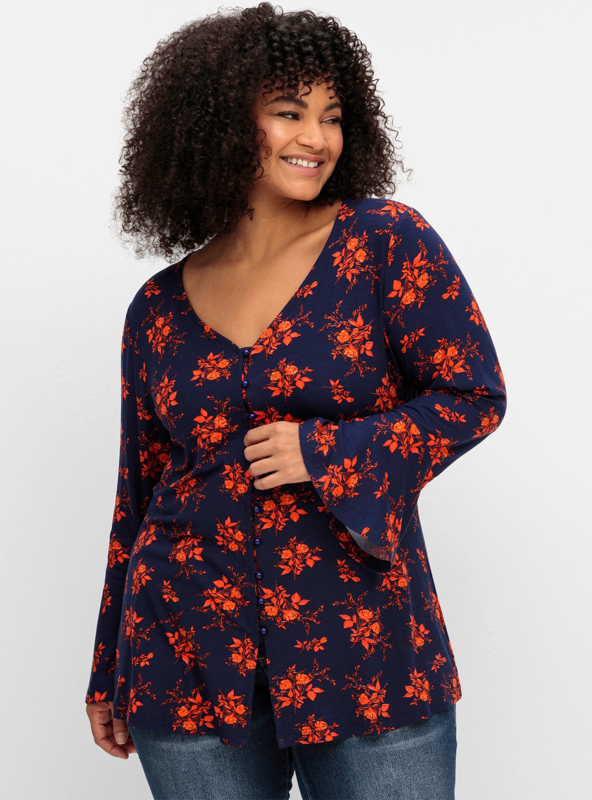 Thumbnail - Sheego Langarmshirt mit Biesen und Volantärmeln