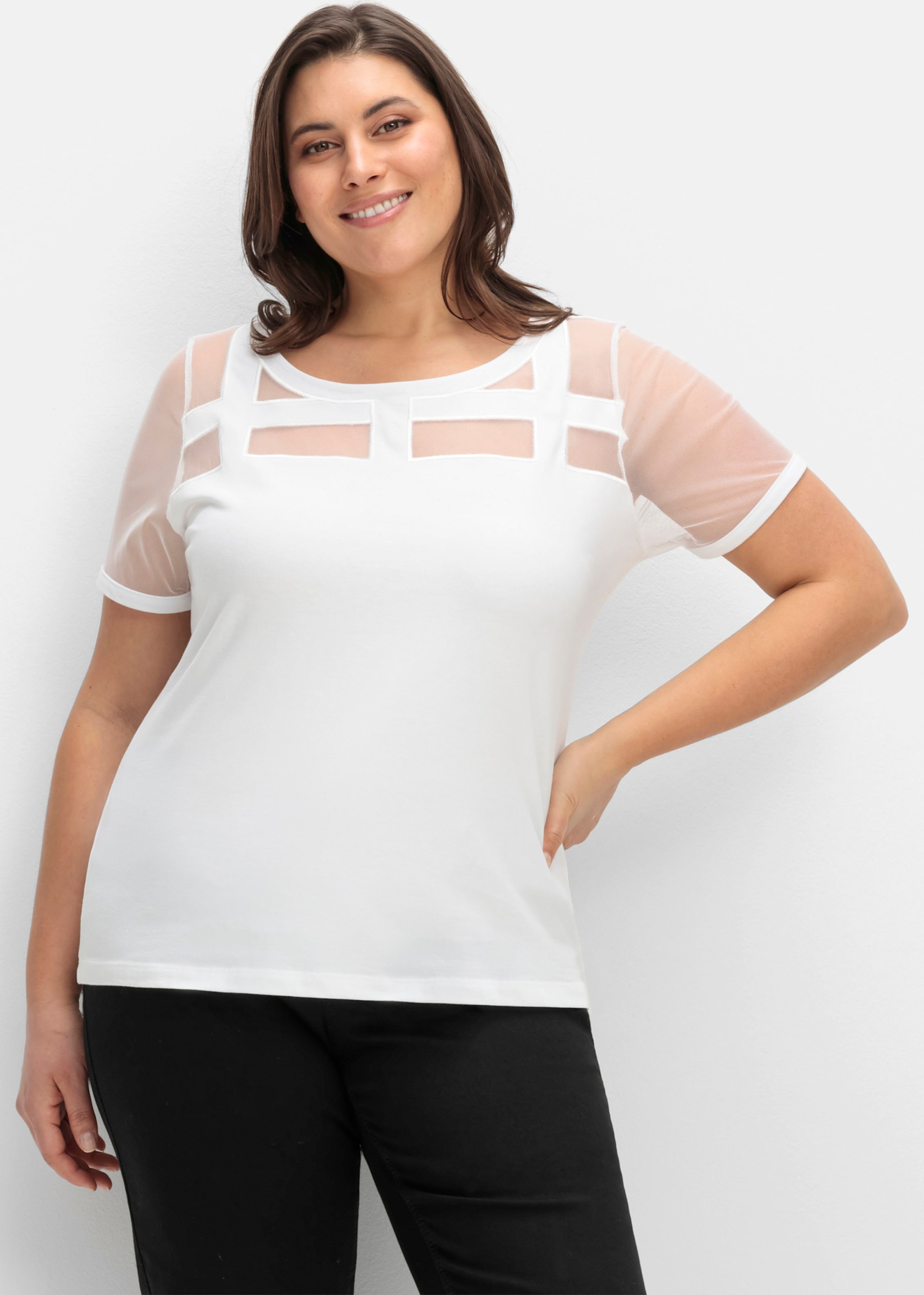 Sheego Kurzarmshirt mit Mesh-Einsätzen
