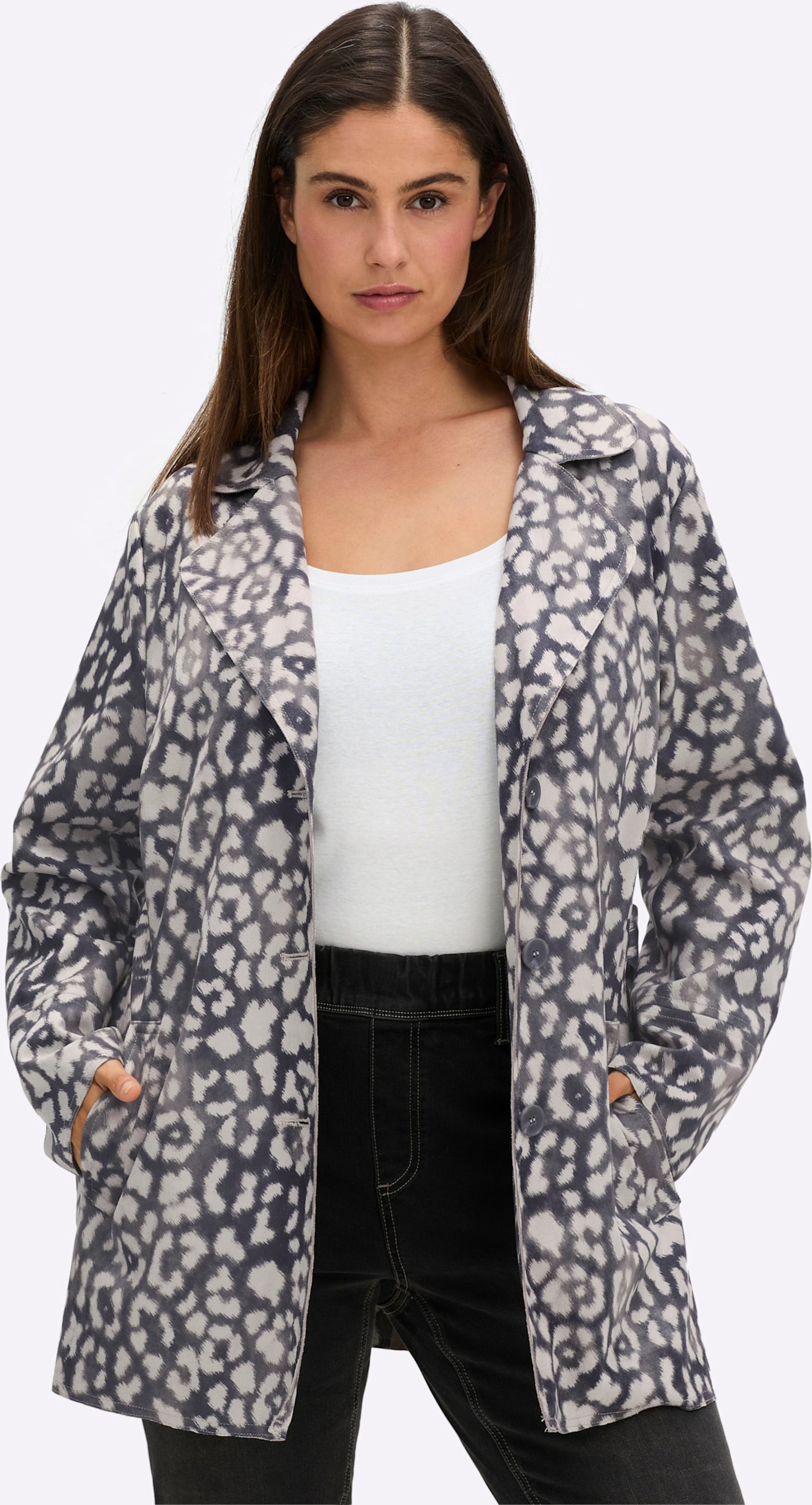 Sheego Jacke mit Leoprint