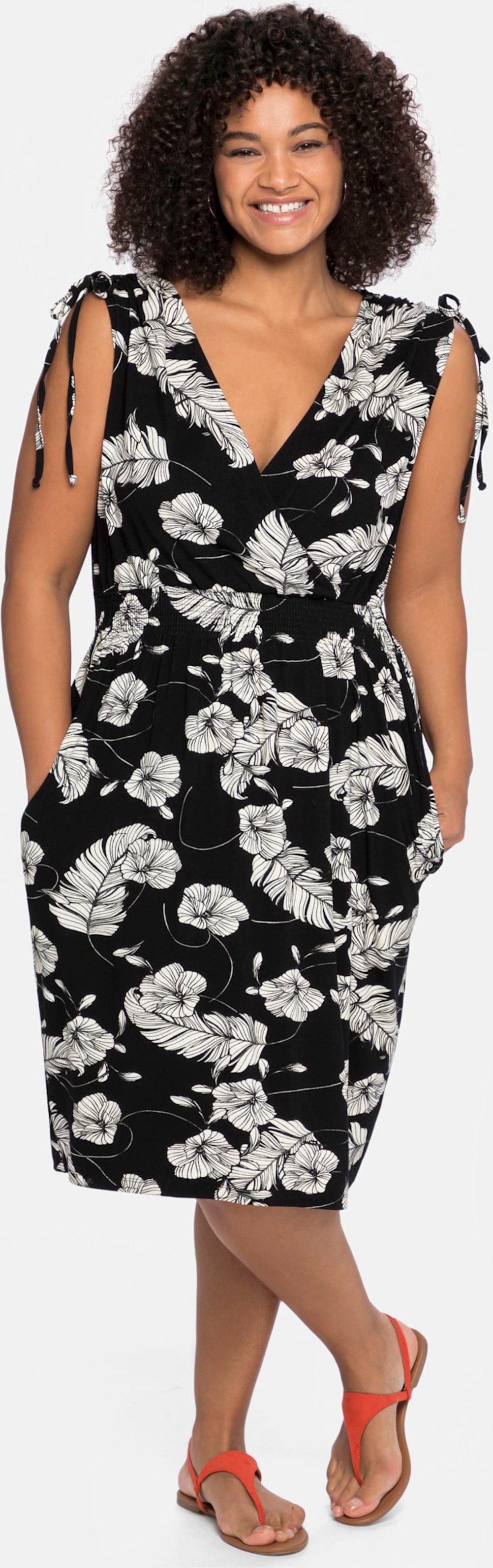 Sheego Strandkleid mit Blumenprint, in Wickeloptik