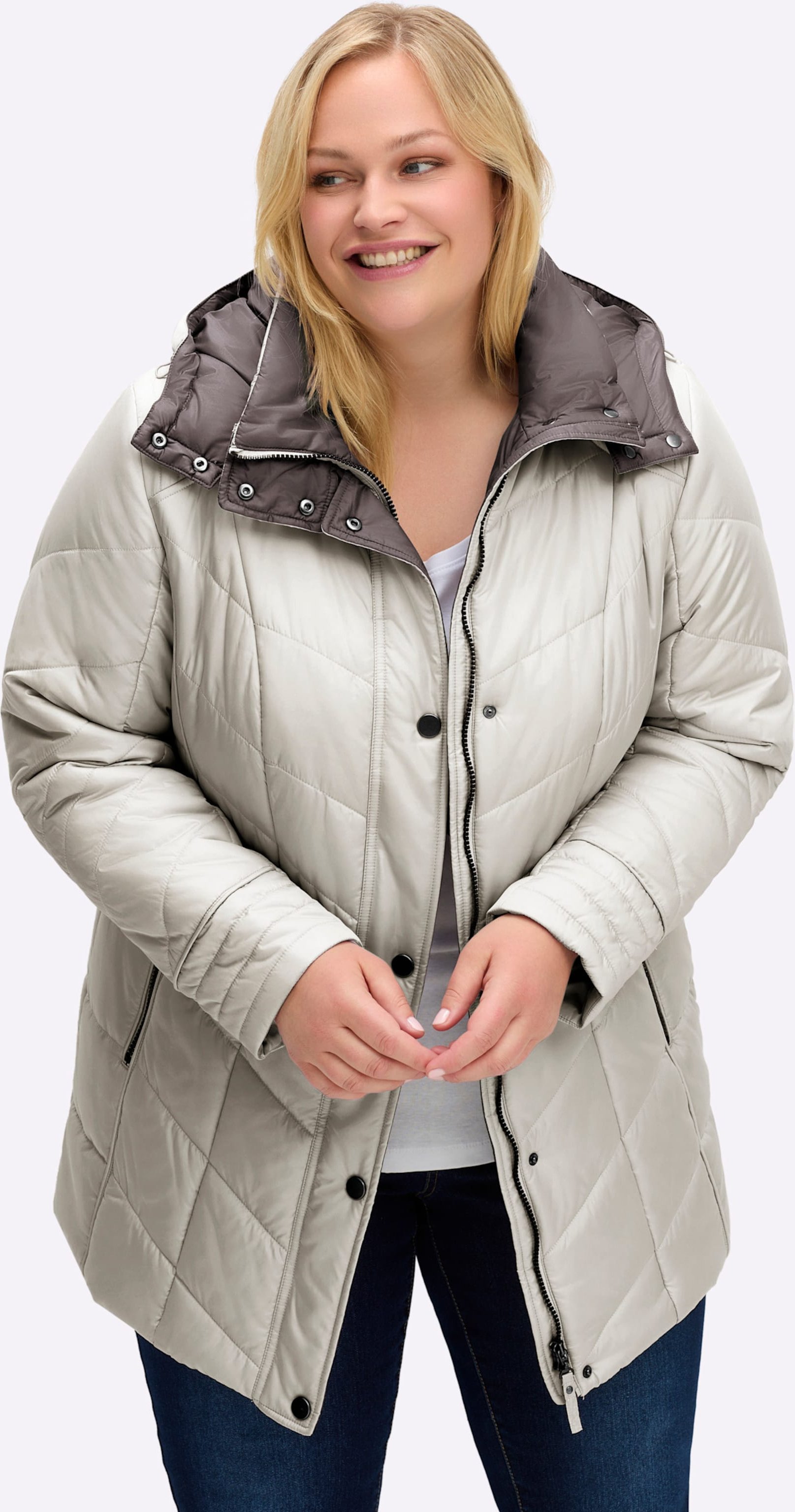 Thumbnail - Sheego Steppjacke in Microfaser-Qualität, pflegeleicht