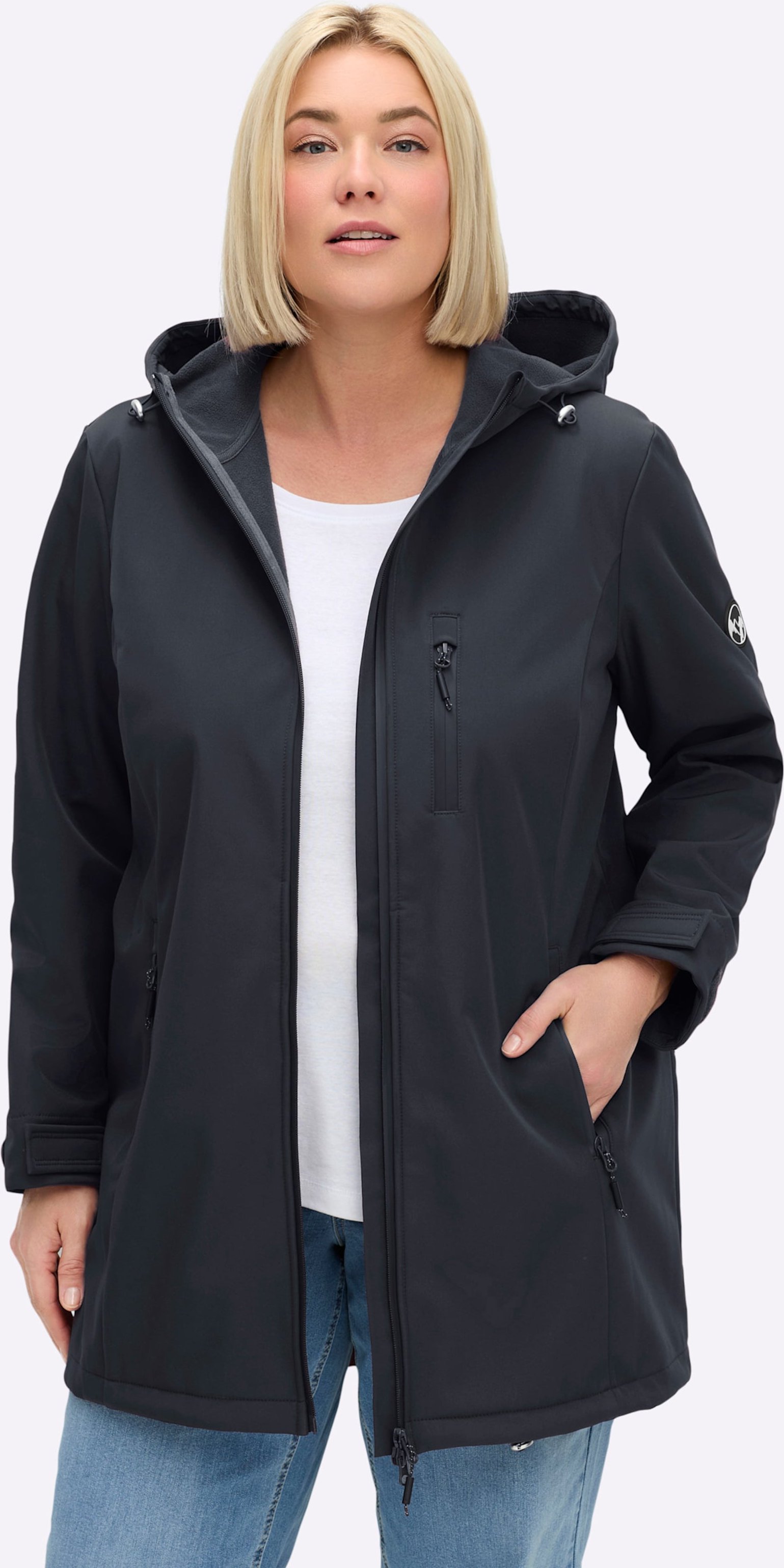Sheego Softshelljacke mit innenliegendem Tunnelzug