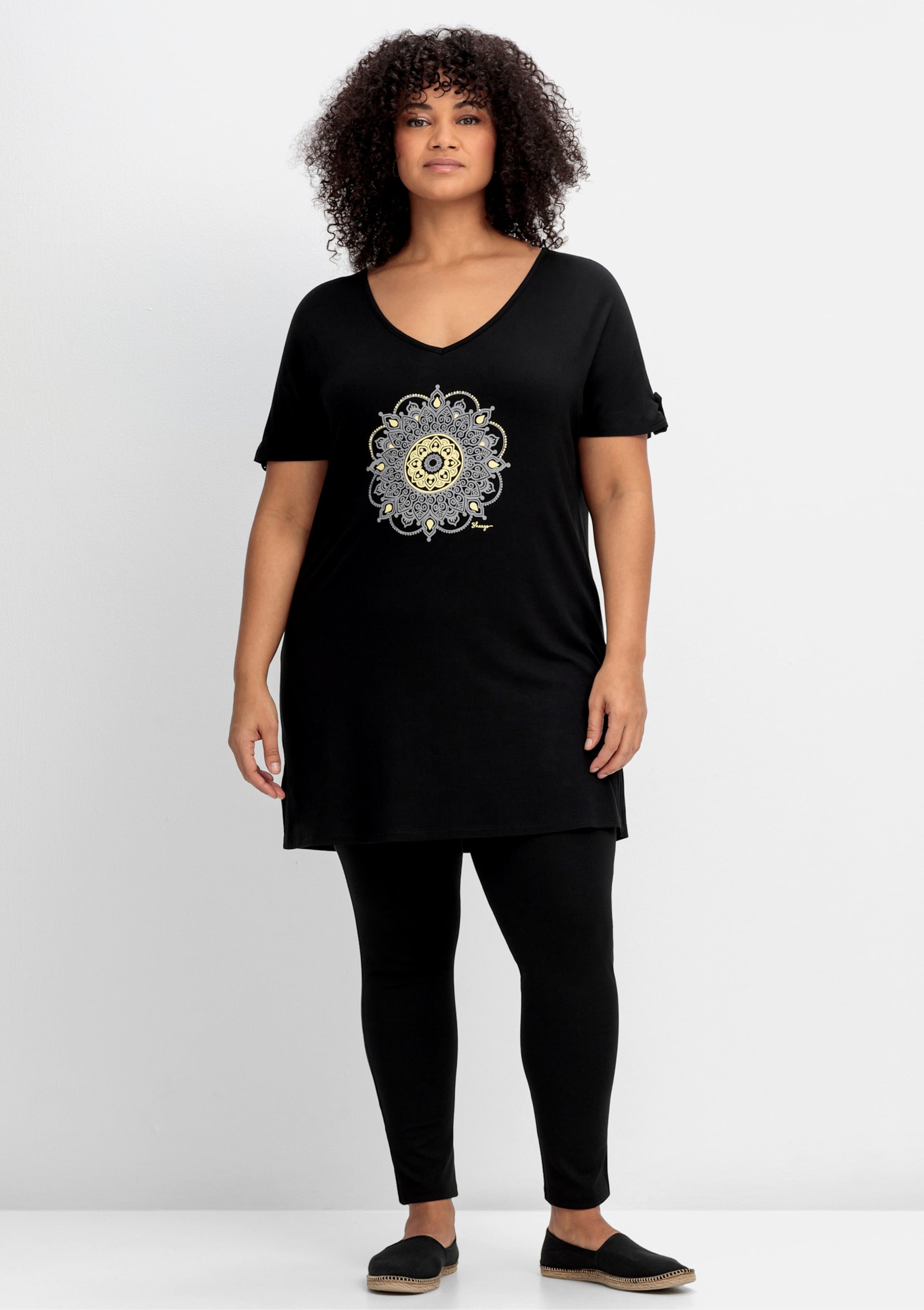 Sheego Longshirt mit Ornament-Frontdruck