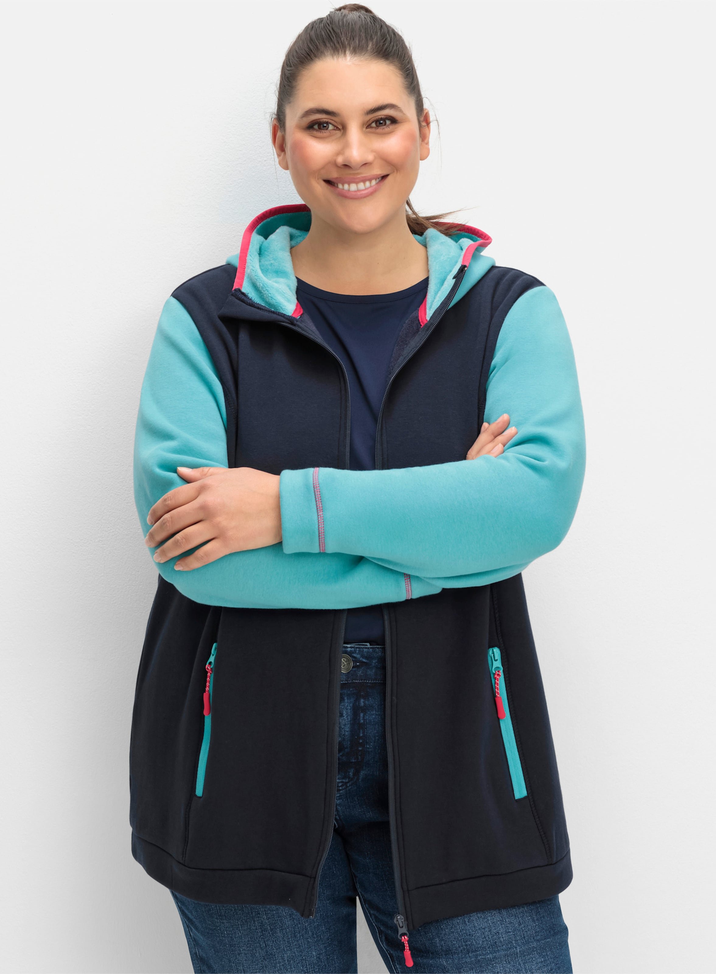 Sheego Funktionsjacke in atmungsaktiver Fleece-Qualität