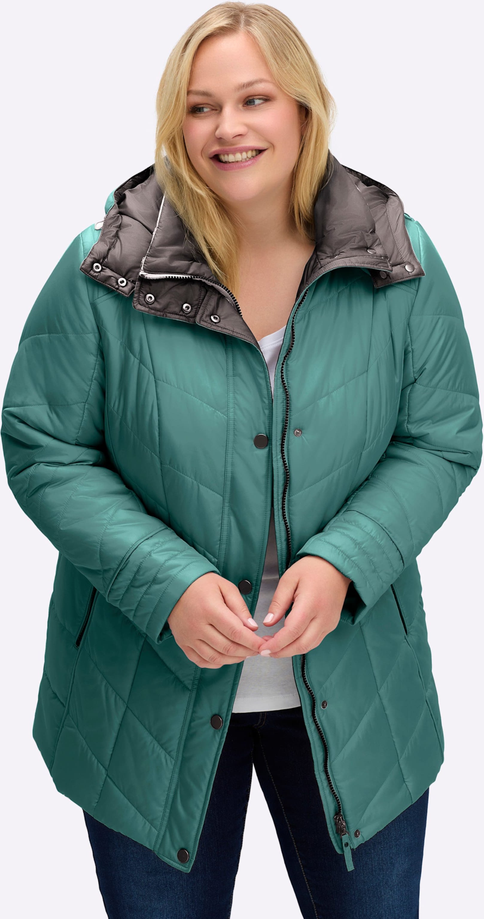 Sheego Steppjacke in Microfaser-Qualität, pflegeleicht