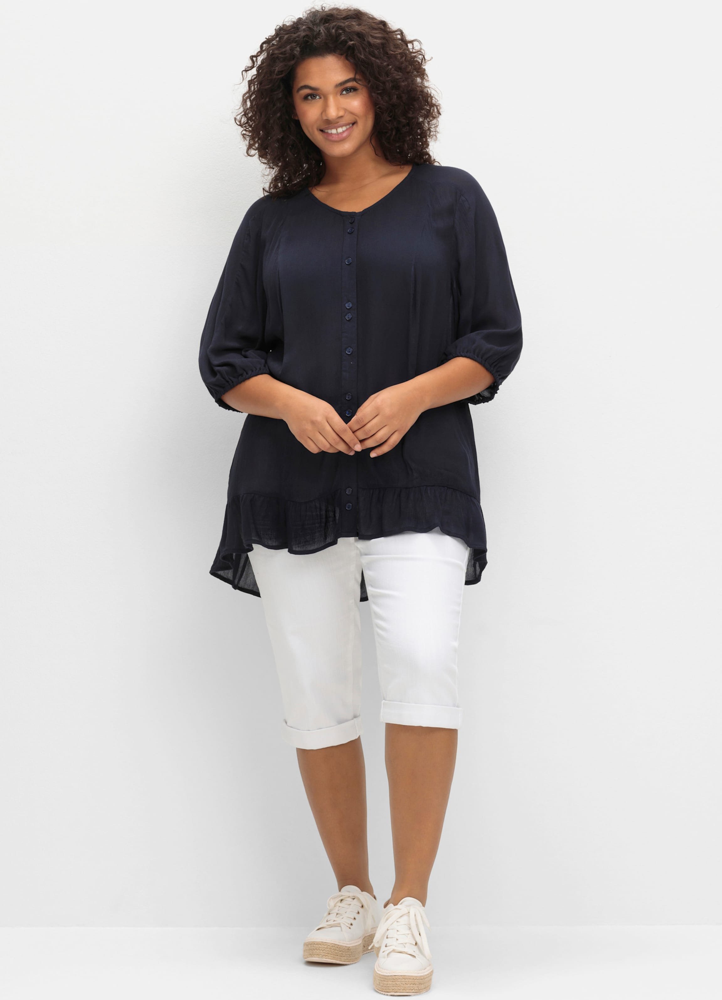 Sheego Kurzarmbluse mit Volants am Saum