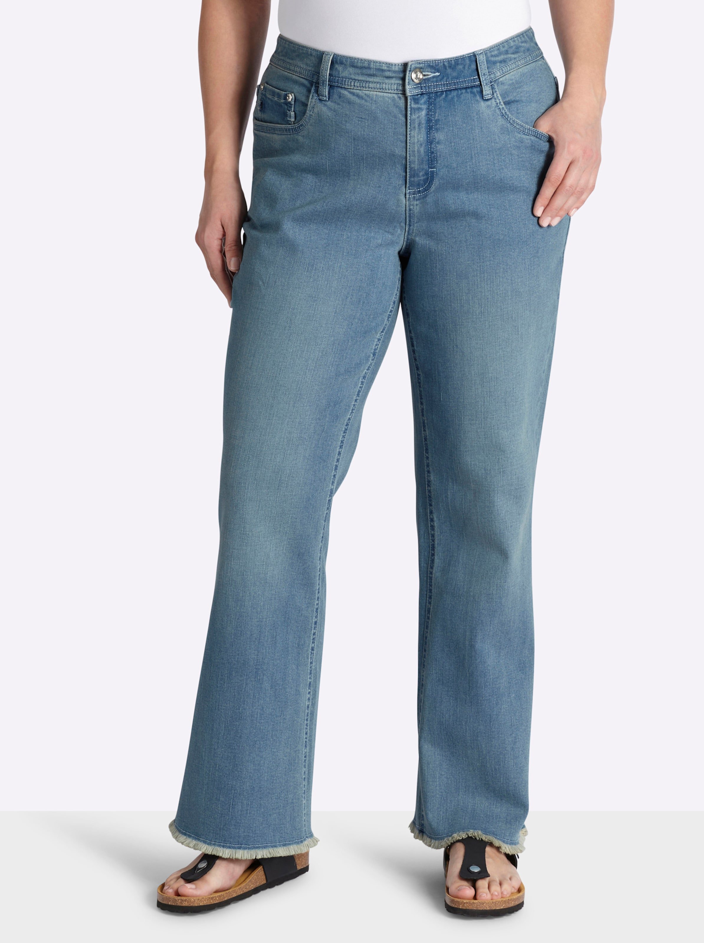 Sheego Bootcut-Jeans mit Fransensaum