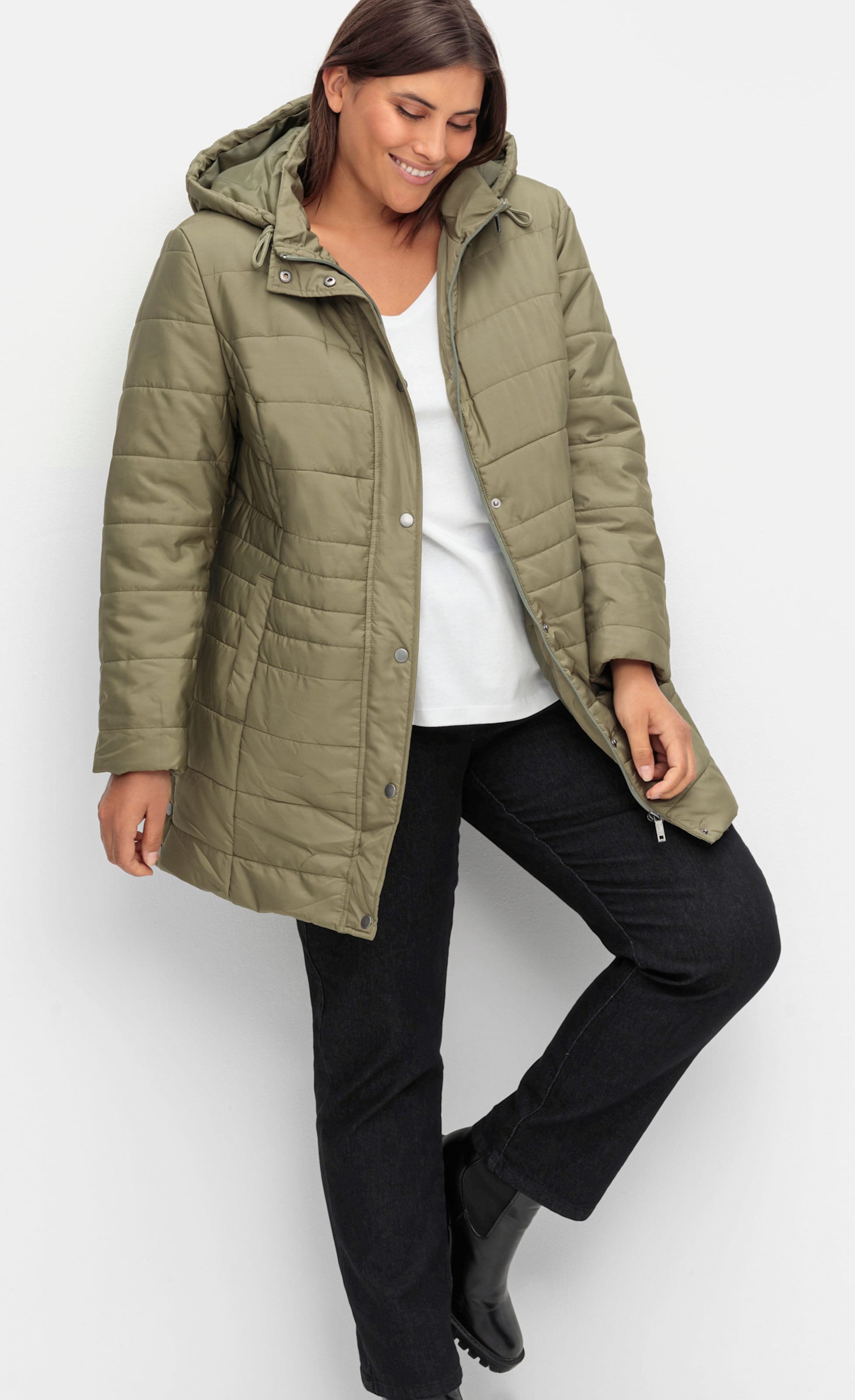 Sheego Steppjacke mit seitlichen Druckknöpfen