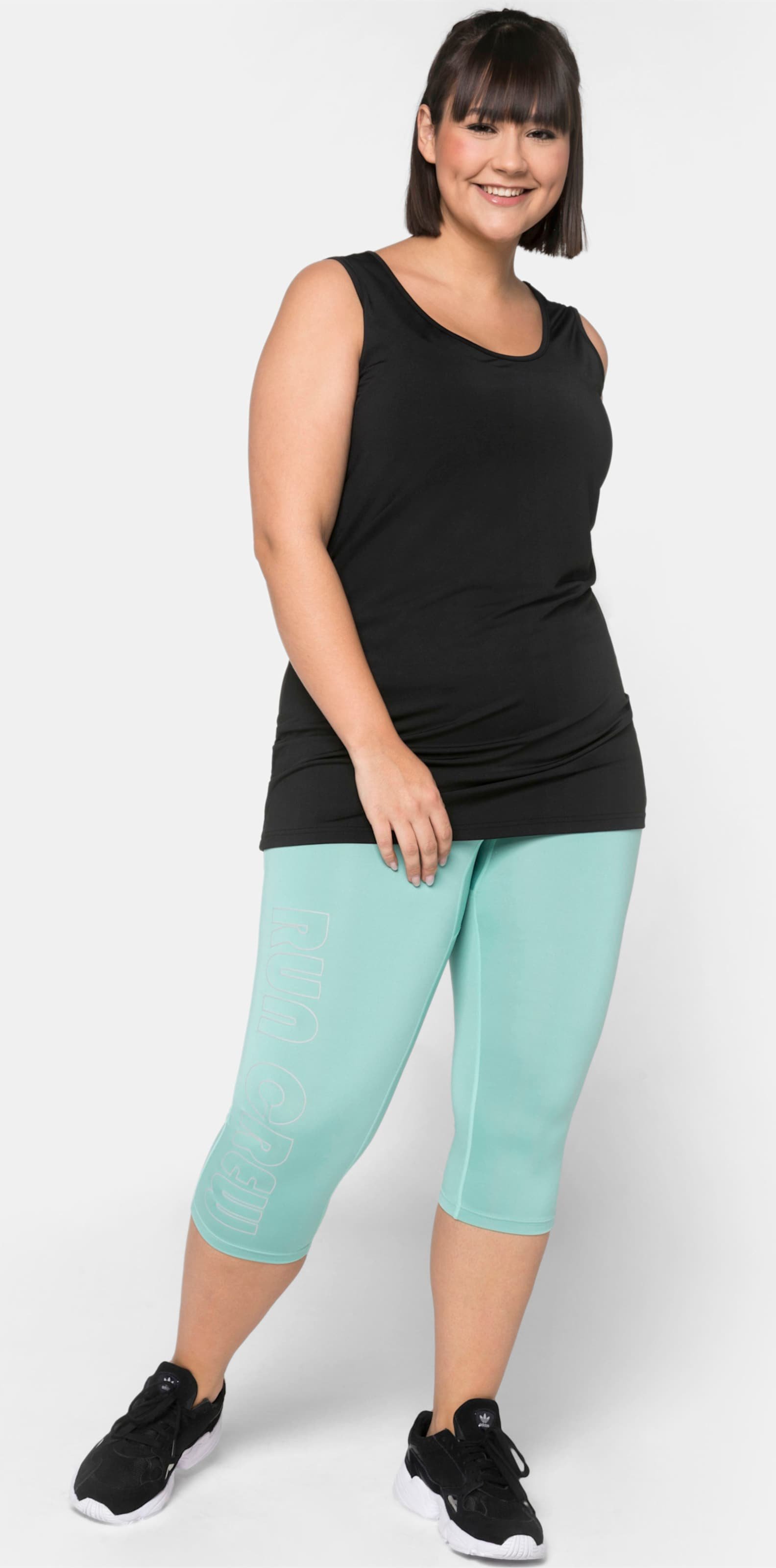 Sheego Sporttop in schmaler Form